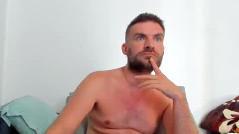 Snapshot of 10in_deluxe chatting on 23, 5, 2026 10in_deluxe online show from 23, 5, 2026