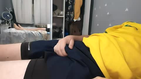 18mhornyxx18 online show from 24, 6, 2026
