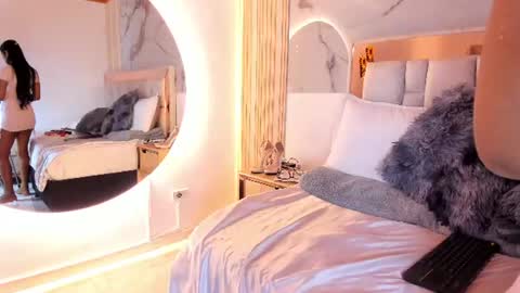 Luisa online show from 14, 6, 2026