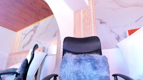 Luisa online show from 15, 6, 2026