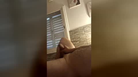 weird noface 23cm cock online show from 12, 6, 2026