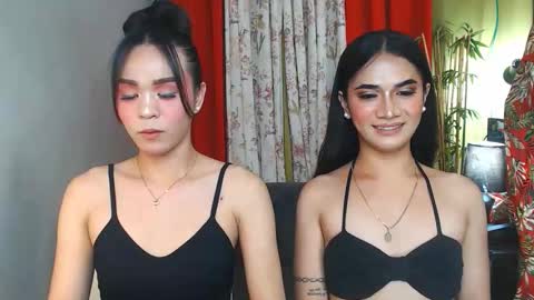 2hotblowjob694uxxx online show from 27, 5, 2026