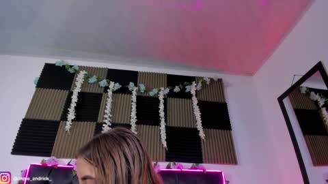 Annie Andrick online show from 7, 6, 2026