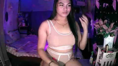 _asianslutyymikha_ online show from 8, 4, 2026