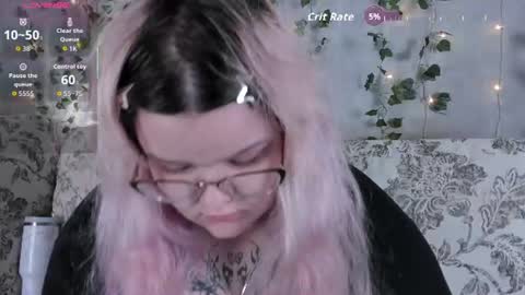 _candym1lky_ online show from 13, 6, 2026