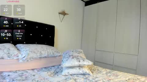 Bella  online show from 5, 6, 2026
