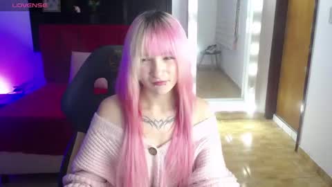 _charlotte_collins_ online show from 12, 6, 2026