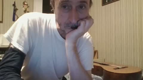 I hate social media  Odio las redes sociales online show from 19, 6, 2026