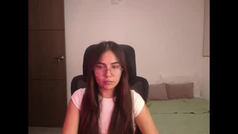 max and abby online show from 10, 6, 2026