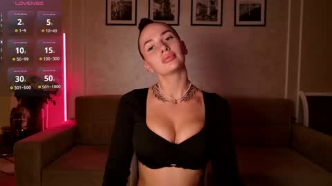 Nikol online show from 19, 5, 2026