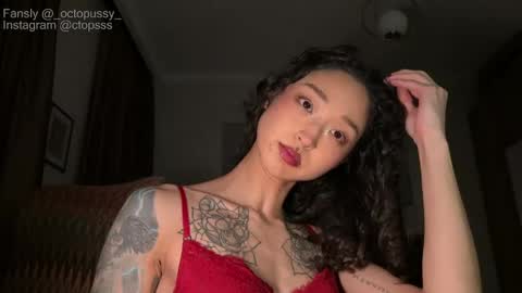 Mikayla online show from 19, 4, 2026