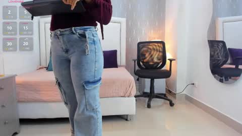  peach1  online show from 9, 6, 2026