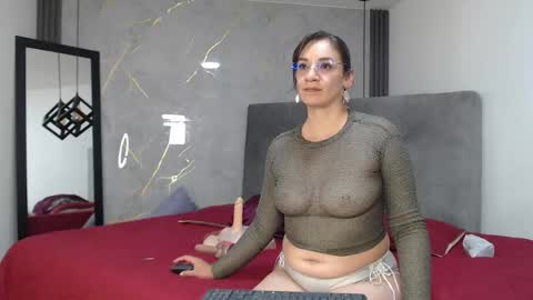Samanta online show from 9, 6, 2026