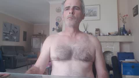 Snapshot of aalex1717 chatting on 6, 6, 2026 Aalex1717 online show from 6, 6, 2026