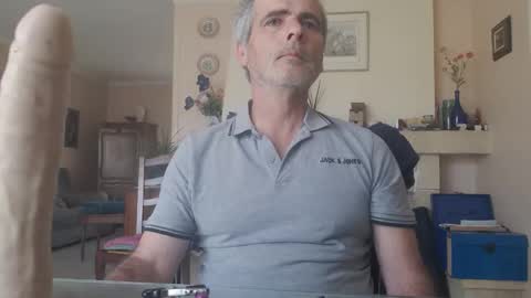 Snapshot of aalex1717 chatting on 7, 6, 2026 Aalex1717 online show from 7, 6, 2026
