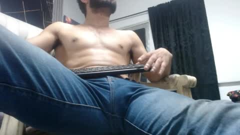 aaron_jones_1 online show from 6, 6, 2026