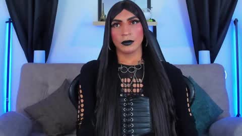 Abbigail Fuster  online show from 29, 4, 2026