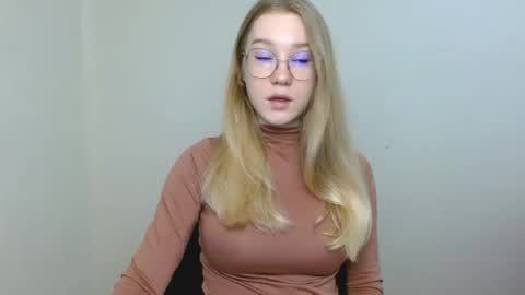 Snapshot of abbymoore__ chatting on 14, 4, 2026 Abby Lovense is active online show from 14, 4, 2026