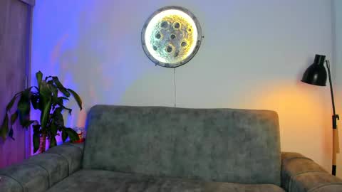 Snapshot of abellaconnor chatting on 17, 5, 2026 Abella and Kendra online show from 17, 5, 2026