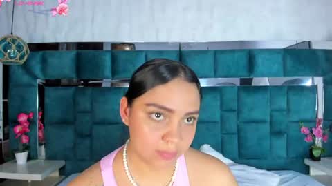 abril_gomez_11 online show from 11, 6, 2026