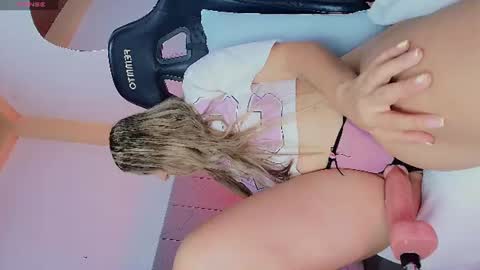 Abril online show from 19, 6, 2026