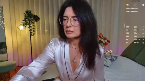Im Adelina . See you.... online show from 19, 6, 2026
