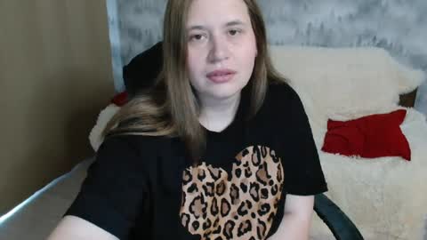 adelinalawson online show from 12, 6, 2026