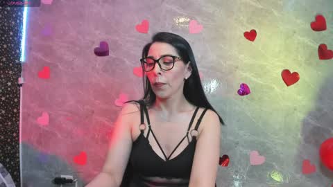 Adellelennoxx online show from 2, 6, 2026