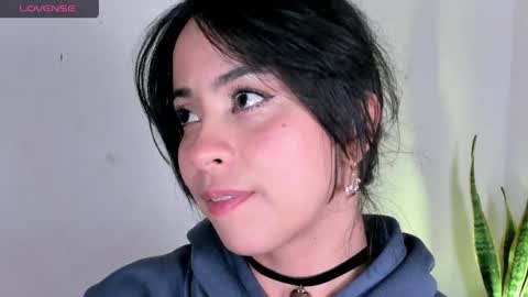 adrianny online show from 4, 6, 2026