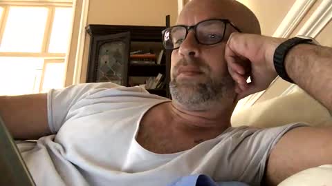 Snapshot of adrienfromparis chatting on 23, 4, 2026 adrienfromparis online show from 23, 4, 2026
