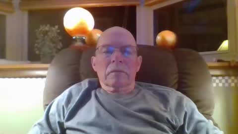 aguynrkfrd online show from 24, 5, 2026