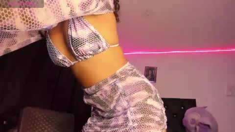 ailen and aria online show from 7, 6, 2026