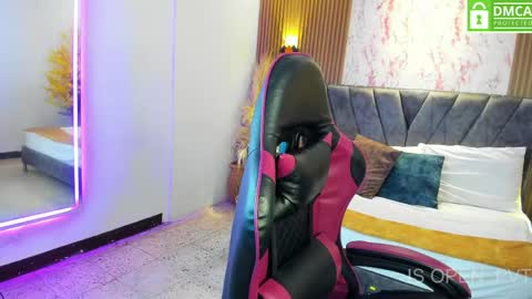 Aisha  online show from 7, 6, 2026