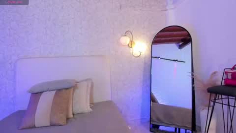 alannarouge online show from 22, 6, 2026