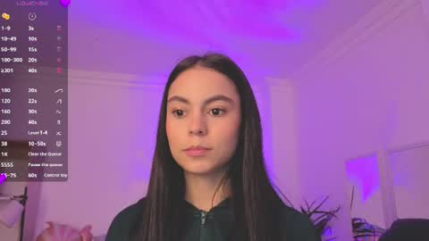 Alejandra online show from 16, 6, 2026