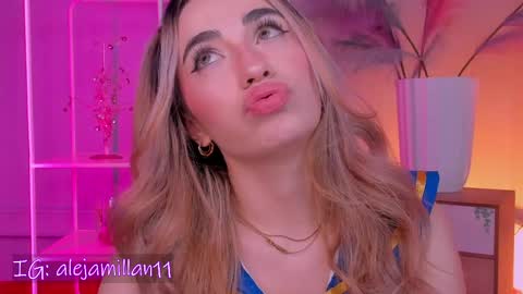 Snapshot of alejamillan1 chatting on 28, 5, 2026 night GTM -5 online show from 28, 5, 2026