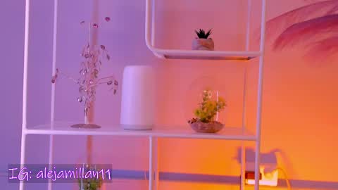 Snapshot of alejamillan1 chatting on 30, 5, 2026 night GTM -5 online show from 30, 5, 2026