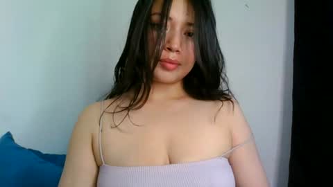 QUEEN OFF MILk  IM BACK  15 NOV online show from 19, 6, 2026
