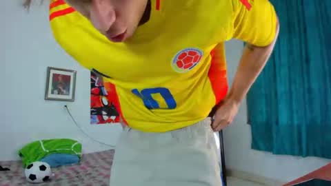 Snapshot of alessandro_dybala chatting on 16, 6, 2026 Alessandro Dybala online show from 16, 6, 2026