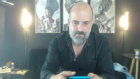 Alex Saints online show from 6, 6, 2026