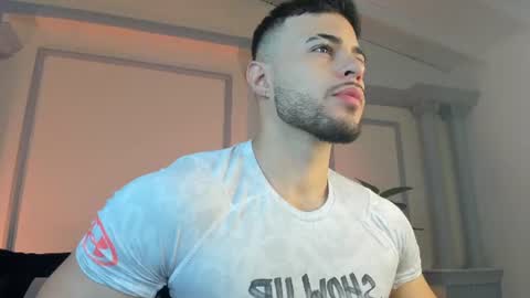 alex_wolf05 online show from 12, 6, 2026