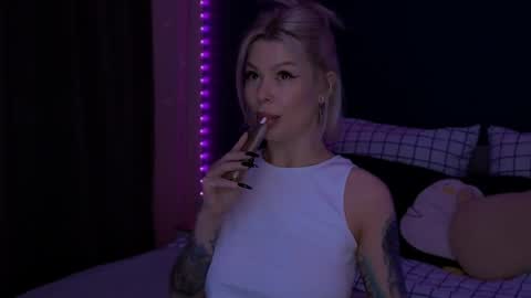 Alexa Mason online show from 10, 6, 2026