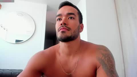 Onlyfansalexmartinezwb  Instagram alexwbmartinez  Twitter martinezcb937 online show from 17, 6, 2026