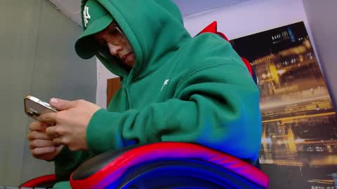 alexgiraldo__ online show from 19, 5, 2026