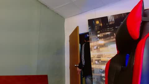 alexgiraldo__ online show from 6, 6, 2026