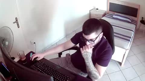 alexthepro00 online show from 19, 6, 2026