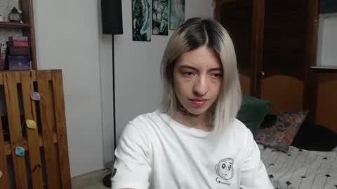 alicee_logan_ online show from 18, 6, 2026