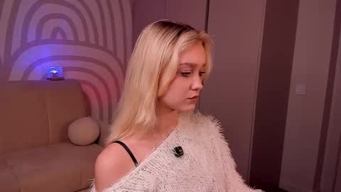 Snapshot of alicemelison chatting on 18, 4, 2026 Serena online show from 18, 4, 2026
