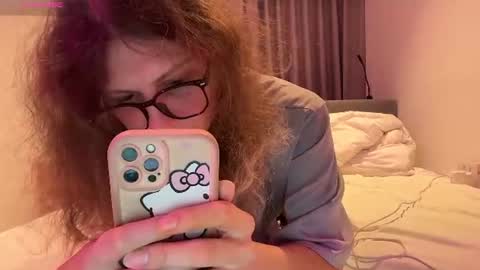 AlicePinkhead online show from 11, 6, 2026