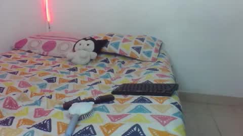 aliice_rossee online show from 24, 9, 2025